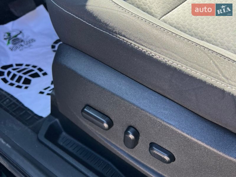 Внедорожник / Кроссовер Ford Escape 2017 в Белой Церкви