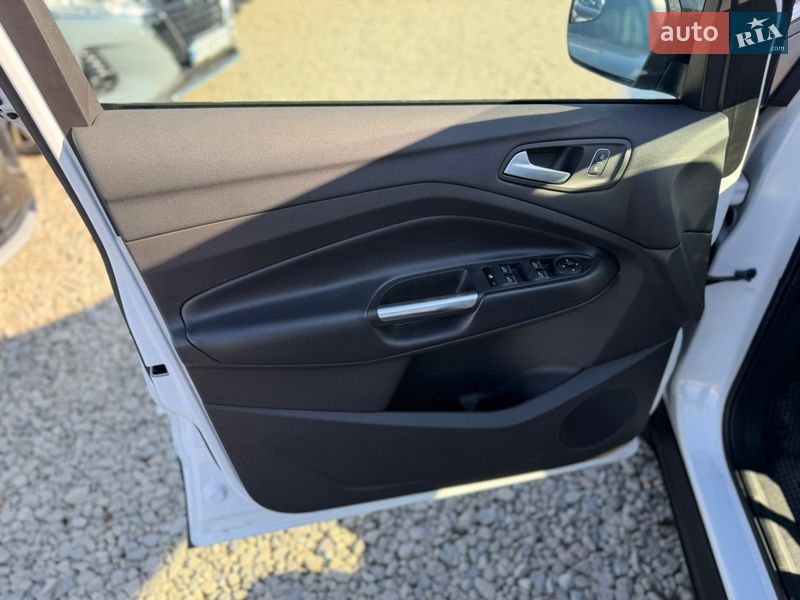 Позашляховик / Кросовер Ford Escape 2019 в Івано-Франківську