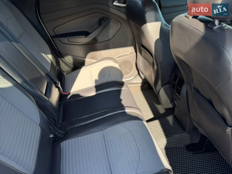 Позашляховик / Кросовер Ford Escape 2019 в Івано-Франківську