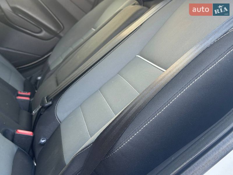 Позашляховик / Кросовер Ford Escape 2014 в Охтирці