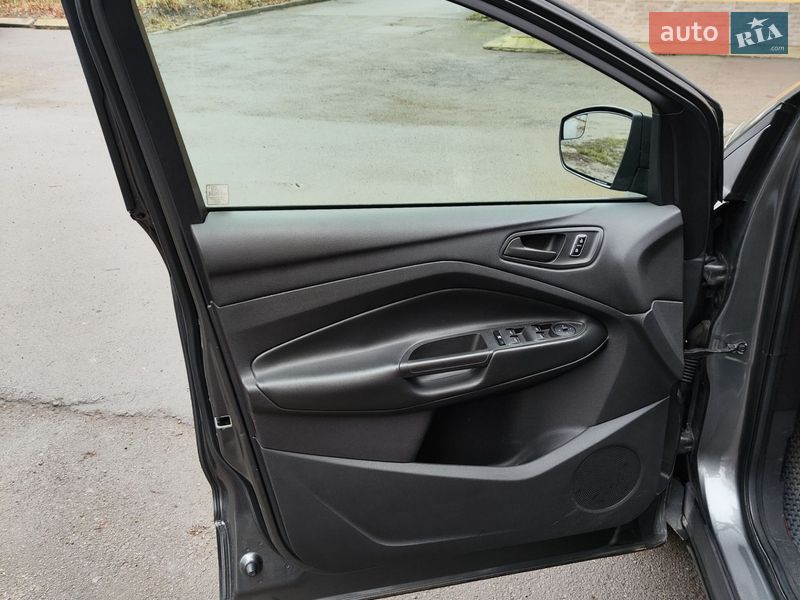 Позашляховик / Кросовер Ford Escape 2013 в Рівному