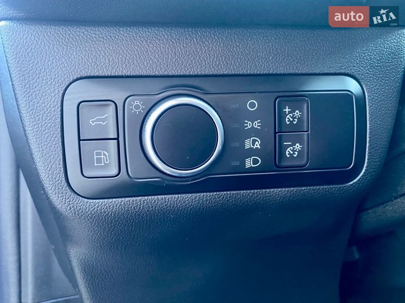 Позашляховик / Кросовер Ford Escape 2025 в Києві