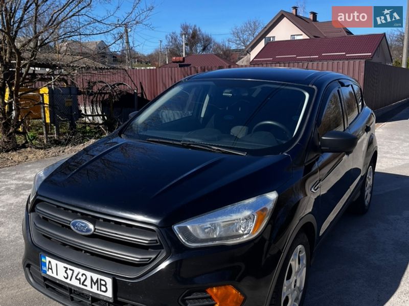 Внедорожник / Кроссовер Ford Escape 2016 в Киеве