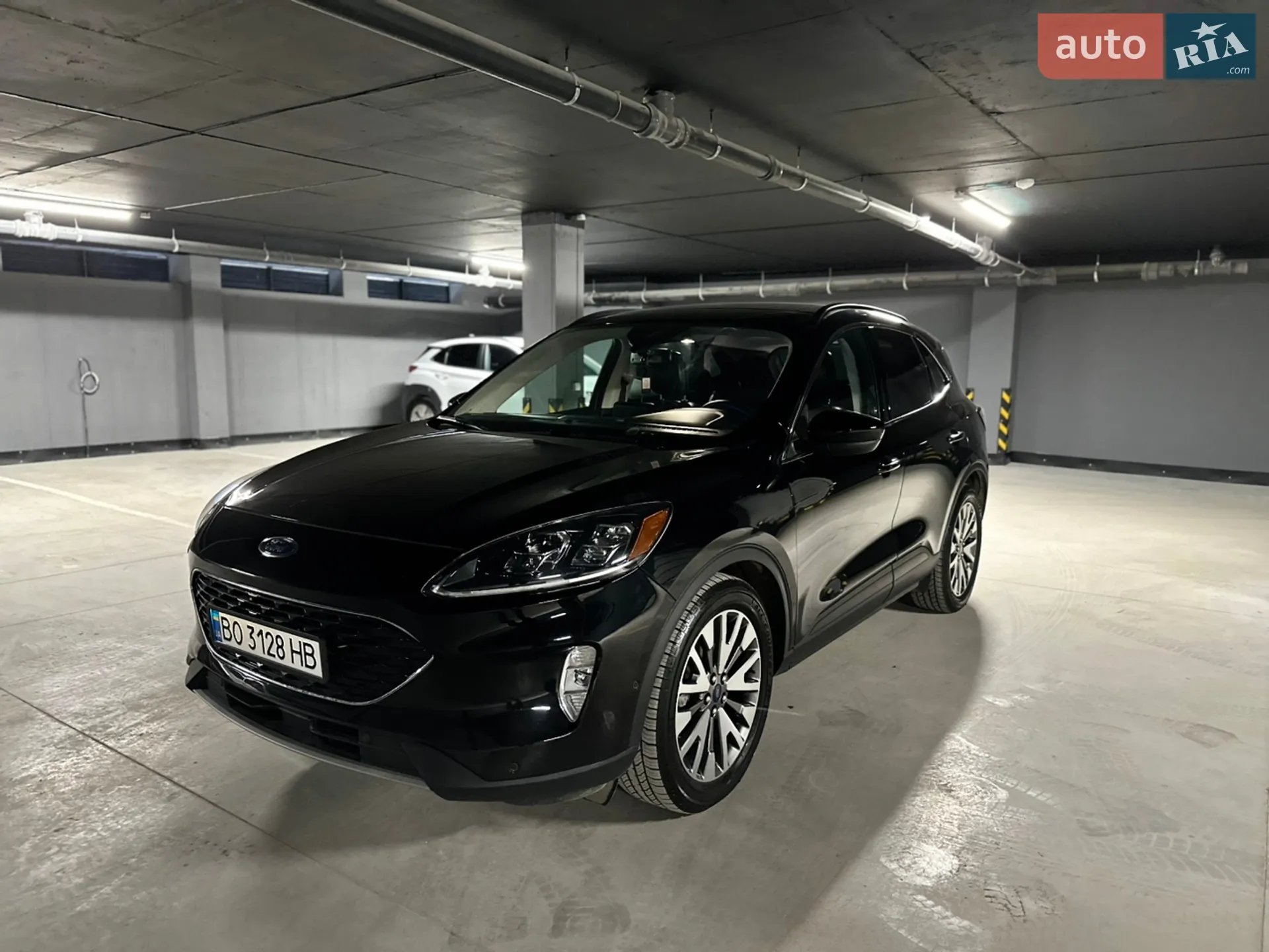 Ford Escape 2021 VIN 1FMCU0DZ1MUB16182 фото оголошення 19 з 53