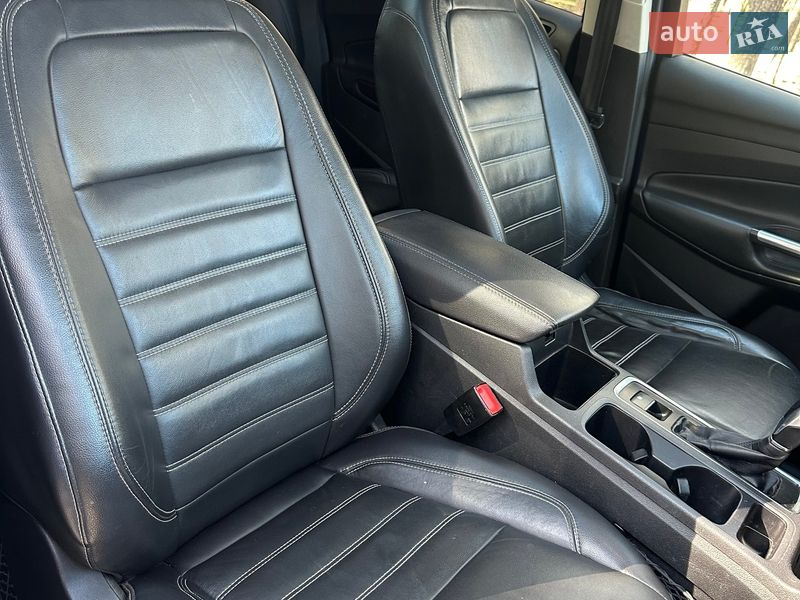 Внедорожник / Кроссовер Ford Escape 2018 в Киеве фото 12 Внедорожник / Кроссовер Ford Escape 2018 в Киеве