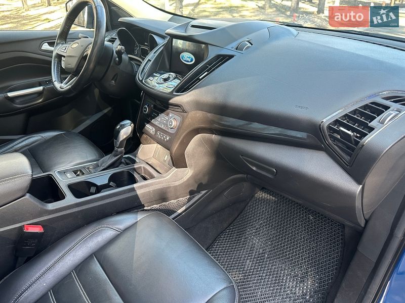 Внедорожник / Кроссовер Ford Escape 2018 в Киеве фото 13 Внедорожник / Кроссовер Ford Escape 2018 в Киеве