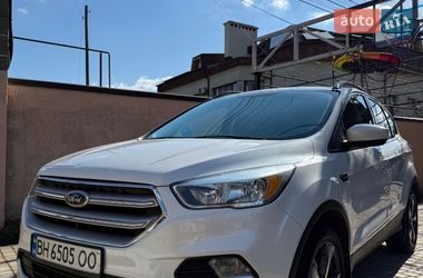 Внедорожник / Кроссовер Ford Escape 2018 в Одессе