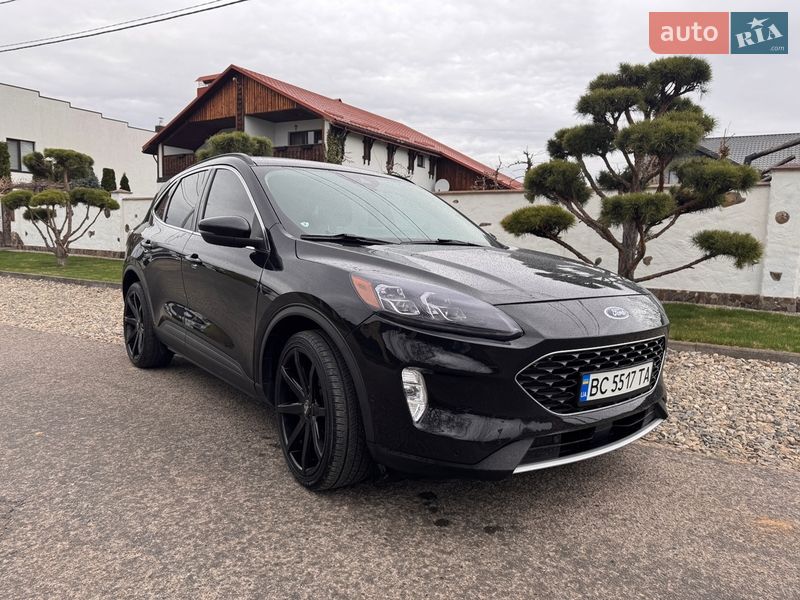 Внедорожник / Кроссовер Ford Escape 2020 в Ивано-Франковске