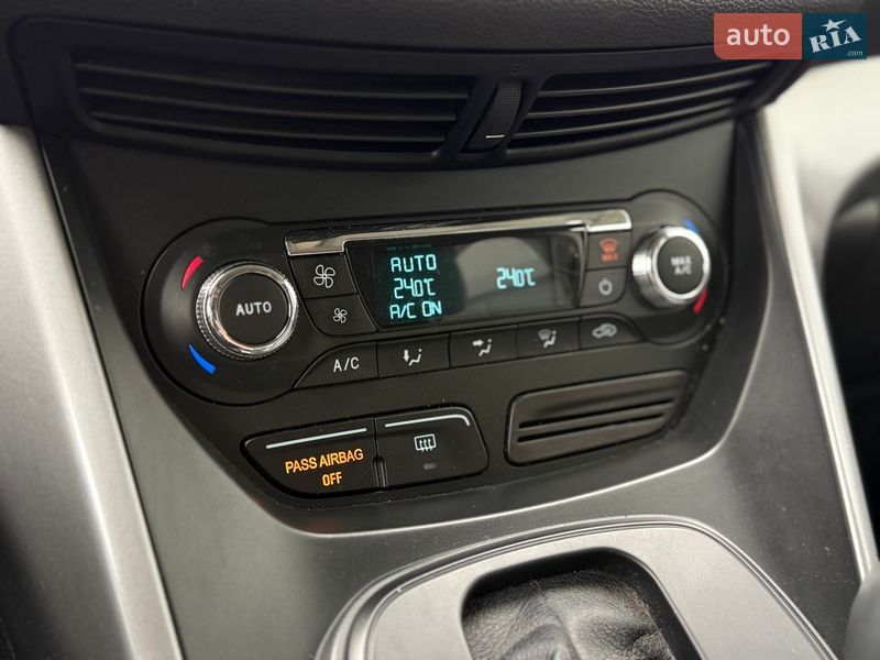 Внедорожник / Кроссовер Ford Escape 2016 в Киеве фото 18 Внедорожник / Кроссовер Ford Escape 2016 в Киеве