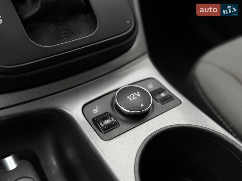 Внедорожник / Кроссовер Ford Escape 2016 в Киеве фото 20 Внедорожник / Кроссовер Ford Escape 2016 в Киеве