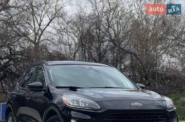 Позашляховик / Кросовер Ford Escape 2021 в Кременчуці