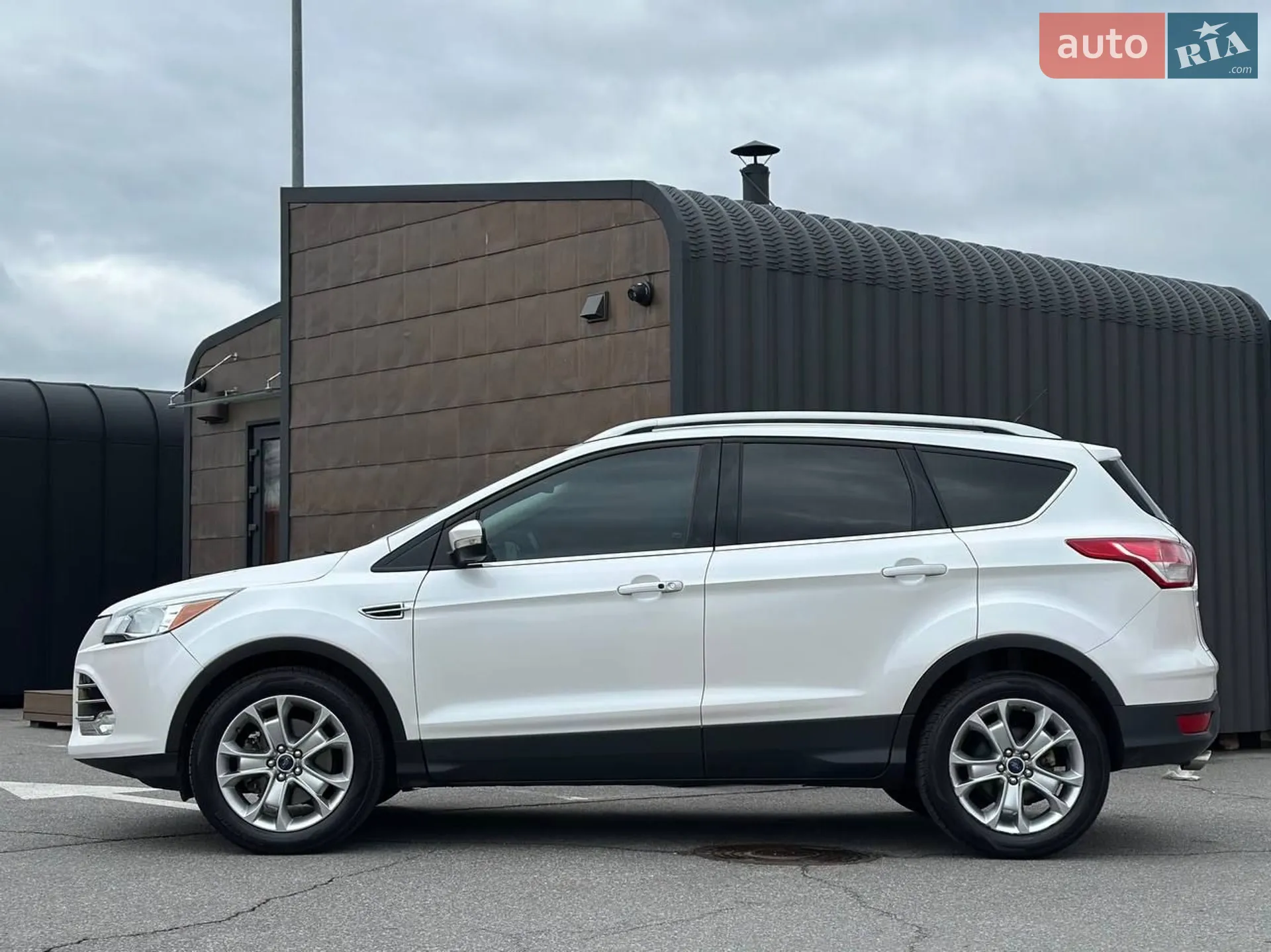 2016 Ford Escape - мініатюра 13