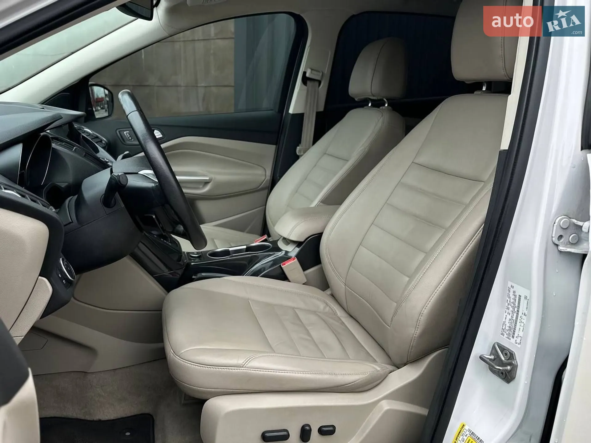 2016 Ford Escape - мініатюра 34