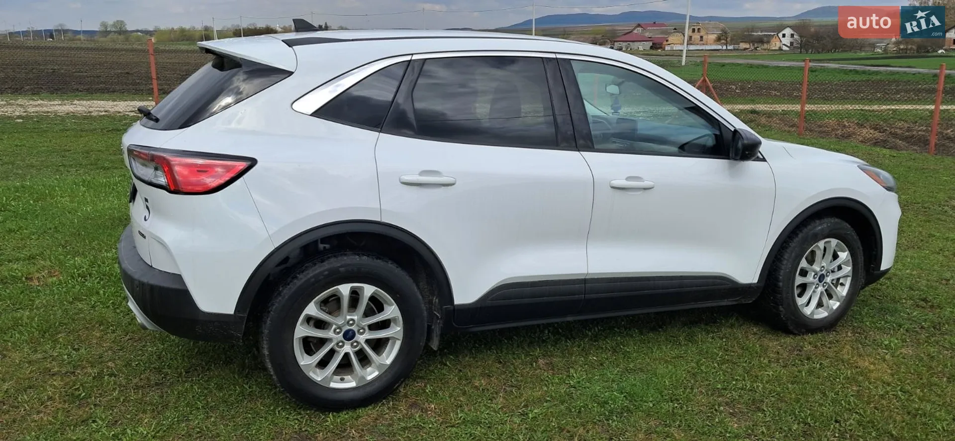 2021 Ford Escape - мініатюра 2