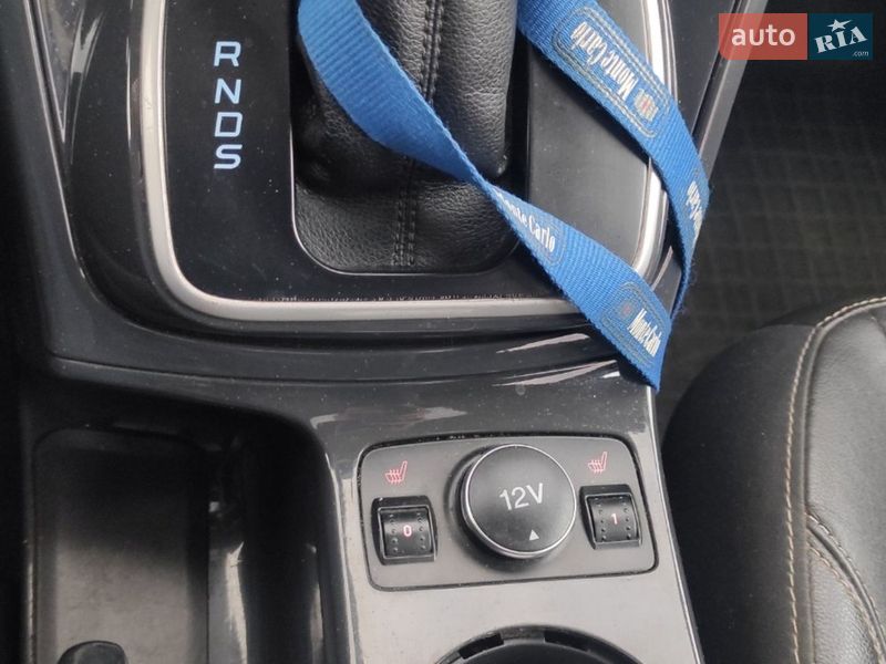 Внедорожник / Кроссовер Ford Escape 2013 в Монастыриске