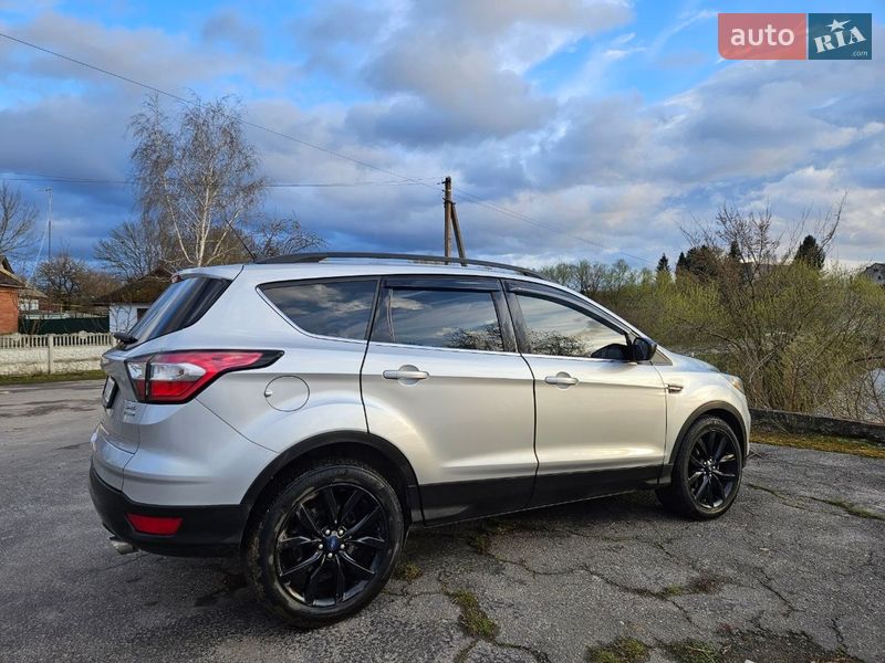 Внедорожник / Кроссовер Ford Escape 2018 в Хмельнике