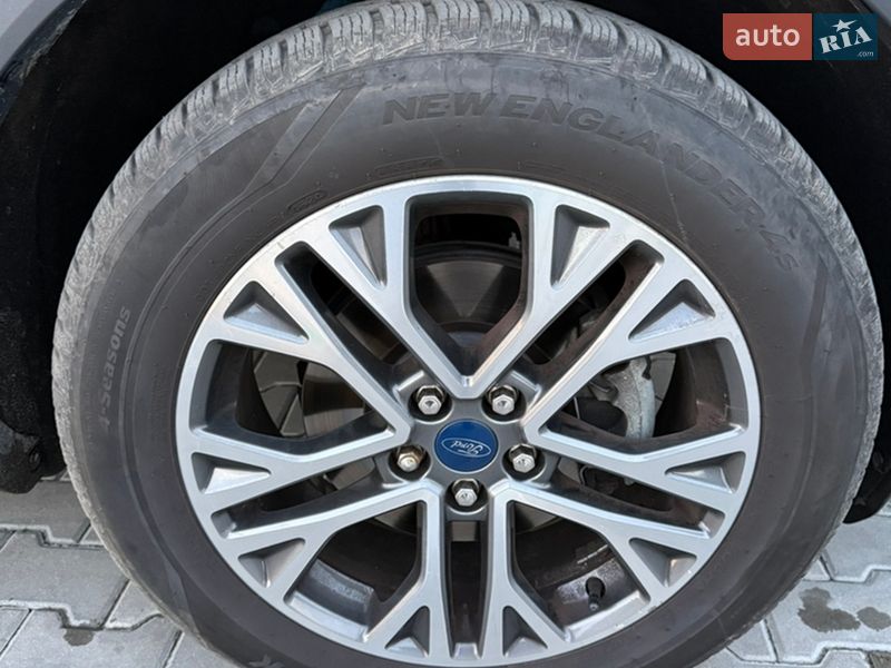 Позашляховик / Кросовер Ford Escape 2019 в Бродах