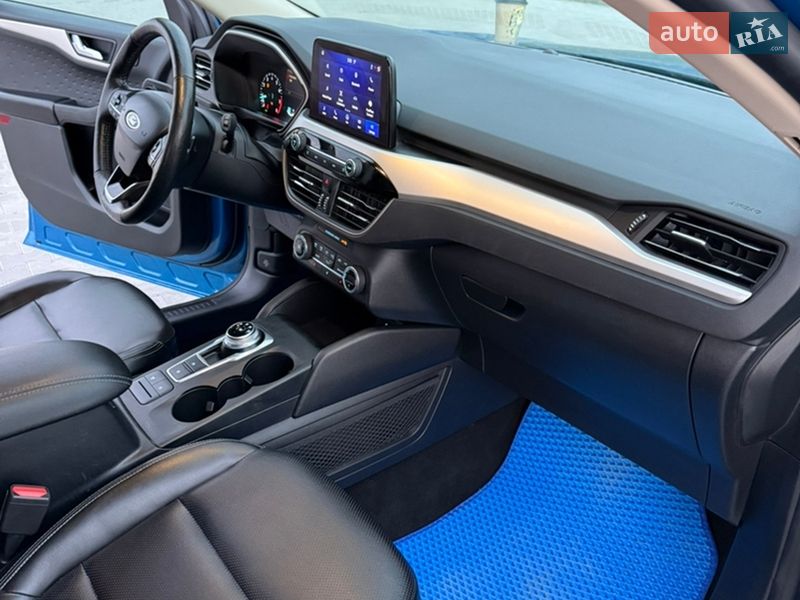 Позашляховик / Кросовер Ford Escape 2019 в Бродах