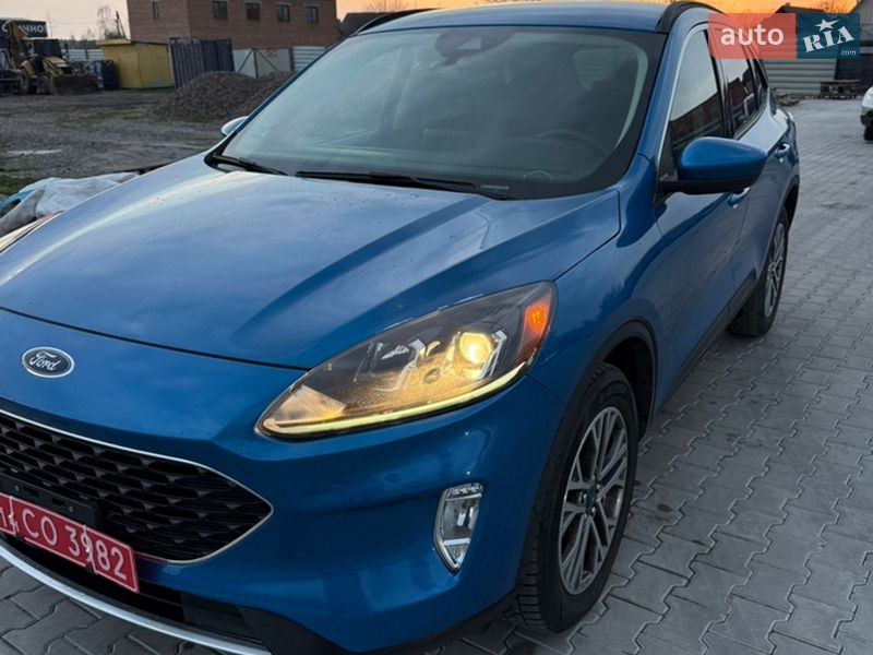 Позашляховик / Кросовер Ford Escape 2019 в Бродах