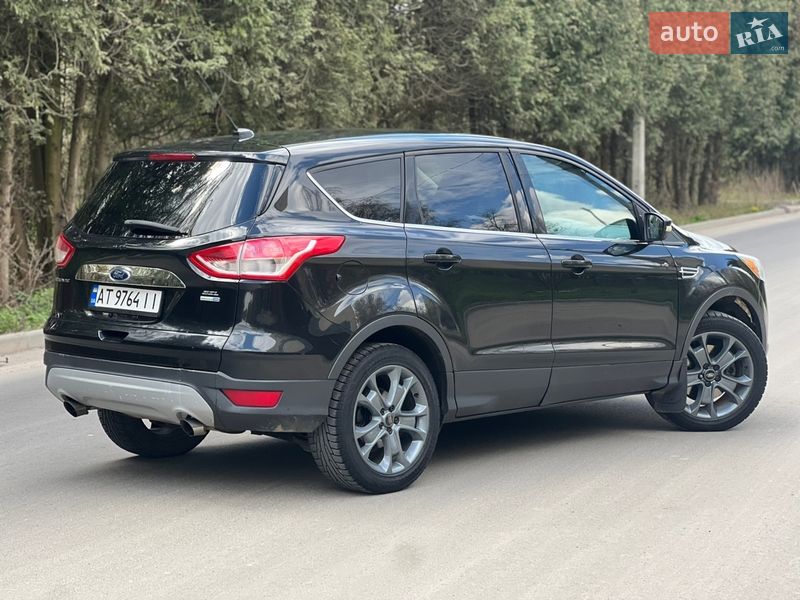 Внедорожник / Кроссовер Ford Escape 2013 в Ивано-Франковске