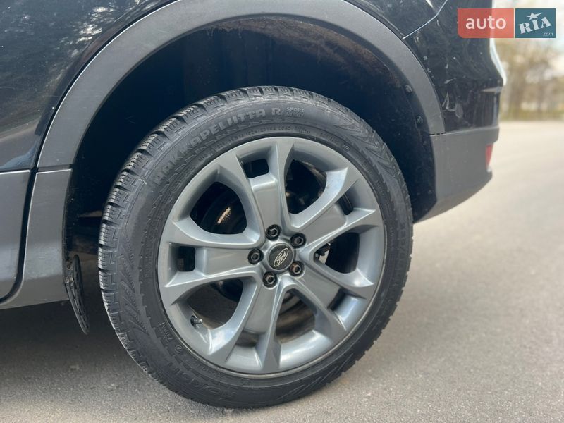 Внедорожник / Кроссовер Ford Escape 2013 в Ивано-Франковске