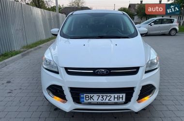 Позашляховик / Кросовер Ford Escape 2015 в Дубні