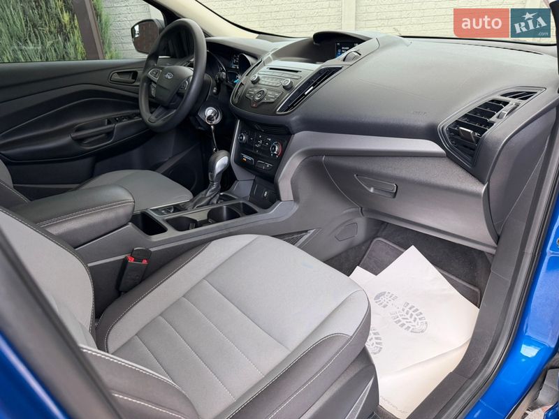 Позашляховик / Кросовер Ford Escape 2018 в Дніпрі
