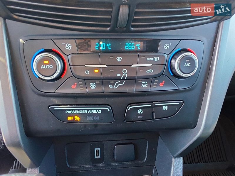 Позашляховик / Кросовер Ford Escape 2019 в Чернівцях фото 12 Позашляховик / Кросовер Ford Escape 2019 в Чернівцях