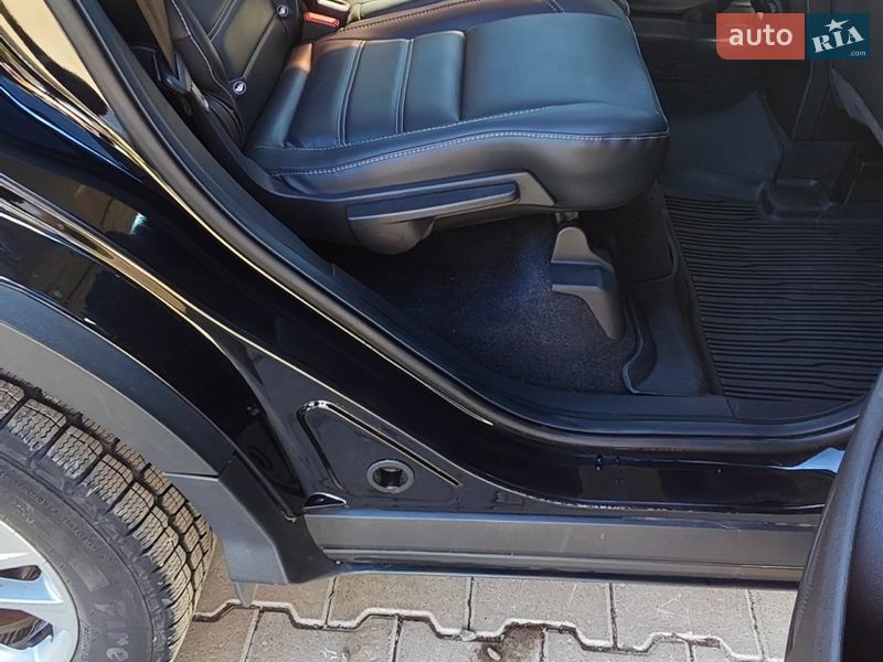 Позашляховик / Кросовер Ford Escape 2019 в Чернівцях фото 22 Позашляховик / Кросовер Ford Escape 2019 в Чернівцях