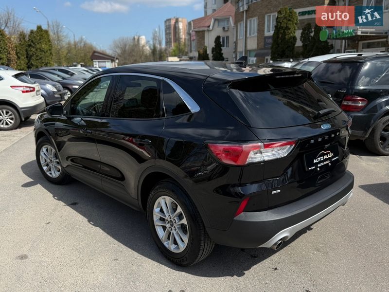 Позашляховик / Кросовер Ford Escape 2021 в Одесі