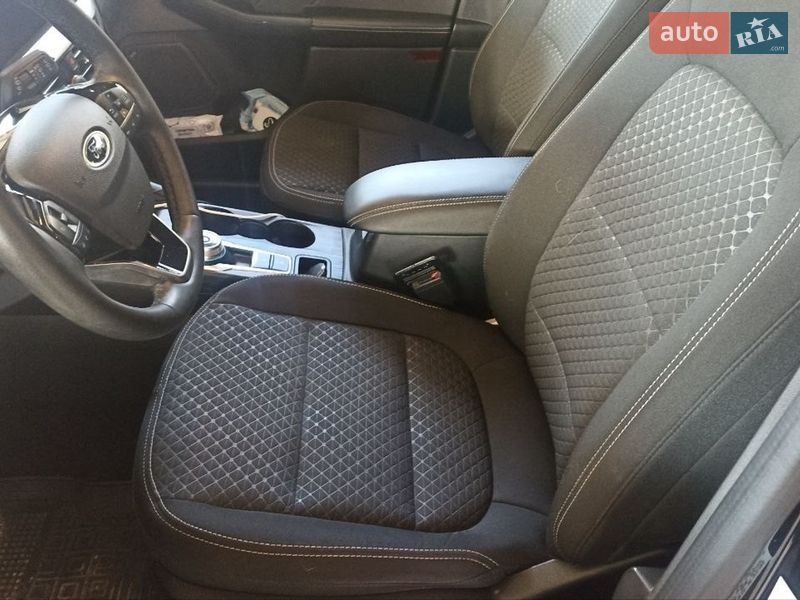 Позашляховик / Кросовер Ford Escape 2023 в Львові фото 11 Позашляховик / Кросовер Ford Escape 2023 в Львові