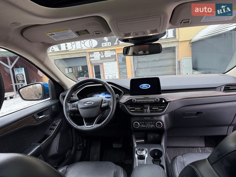 Позашляховик / Кросовер Ford Escape 2020 в Рівному