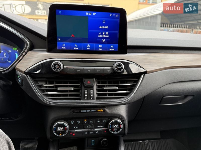 Позашляховик / Кросовер Ford Escape 2020 в Рівному