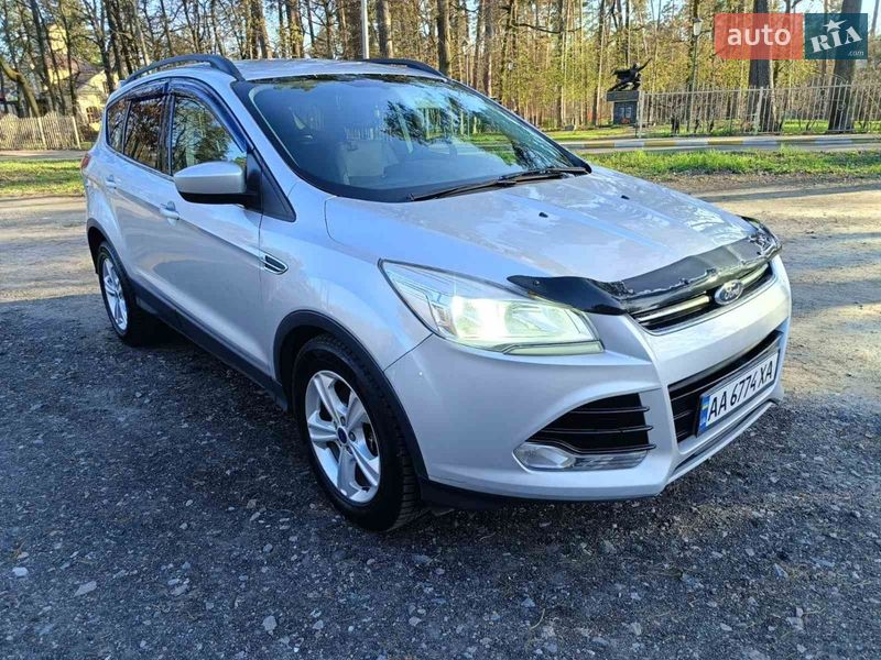 Позашляховик / Кросовер Ford Escape 2015 в Києві фото Позашляховик / Кросовер Ford Escape 2015 в Києві