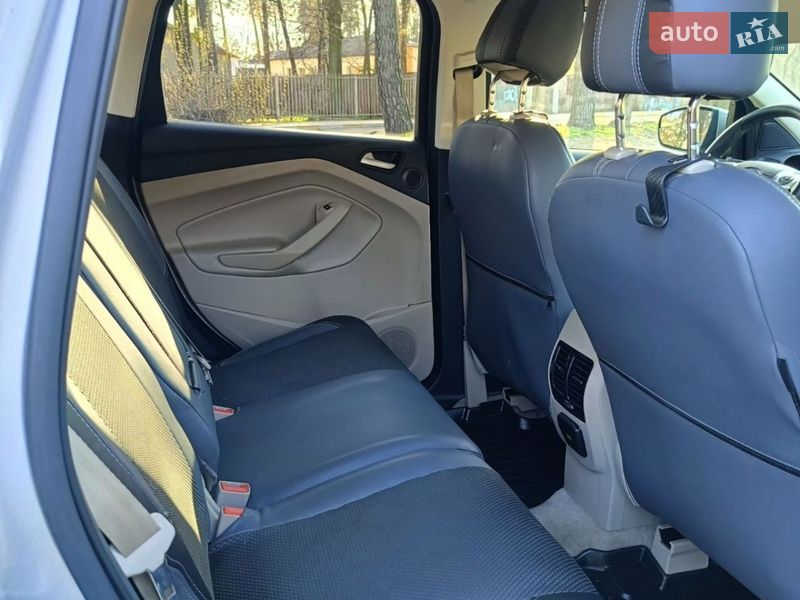 Позашляховик / Кросовер Ford Escape 2015 в Києві фото 11 Позашляховик / Кросовер Ford Escape 2015 в Києві