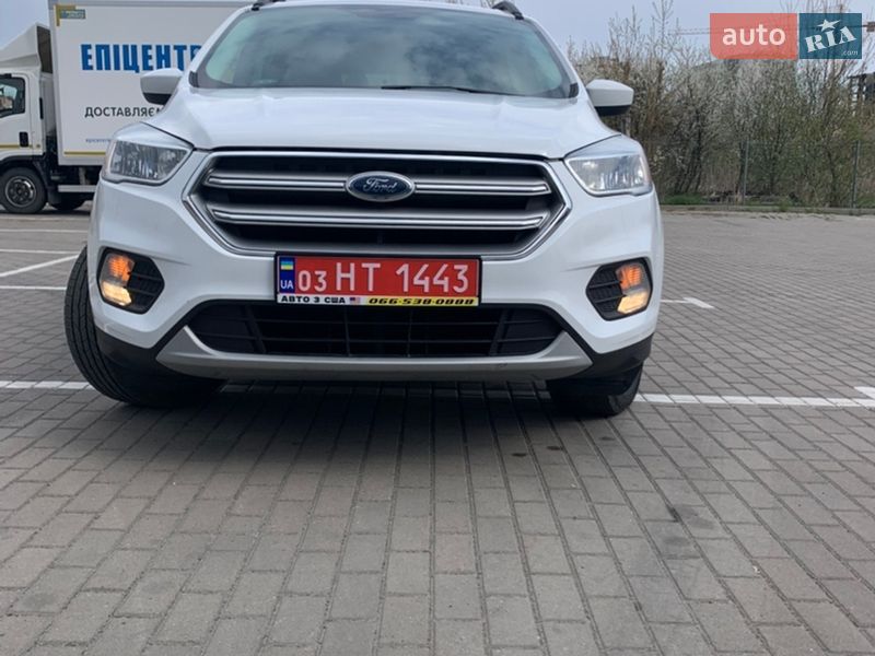 Позашляховик / Кросовер Ford Escape 2017 в Дубні фото 5 Позашляховик / Кросовер Ford Escape 2017 в Дубні
