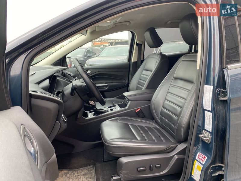 Позашляховик / Кросовер Ford Escape 2019 в Львові