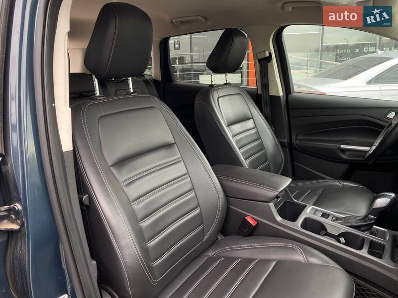 Позашляховик / Кросовер Ford Escape 2019 в Львові