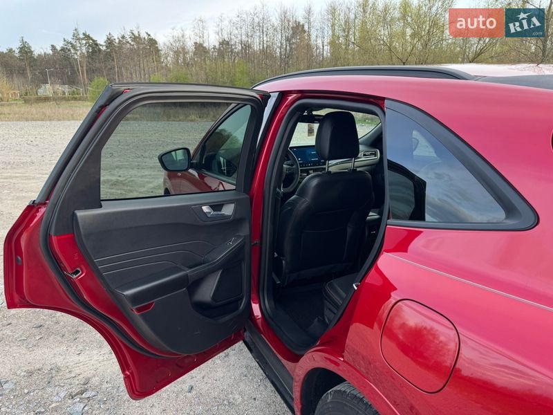 Внедорожник / Кроссовер Ford Escape 2023 в Буче