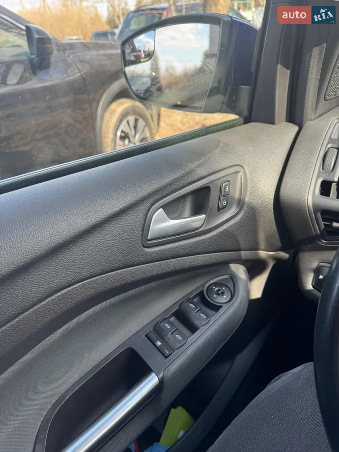 2012 Ford Escape - мініатюра 23