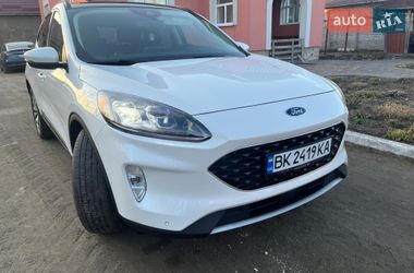 Внедорожник / Кроссовер Ford Escape 2019 в Ровно