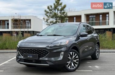 Внедорожник / Кроссовер Ford Escape 2019 в Киеве