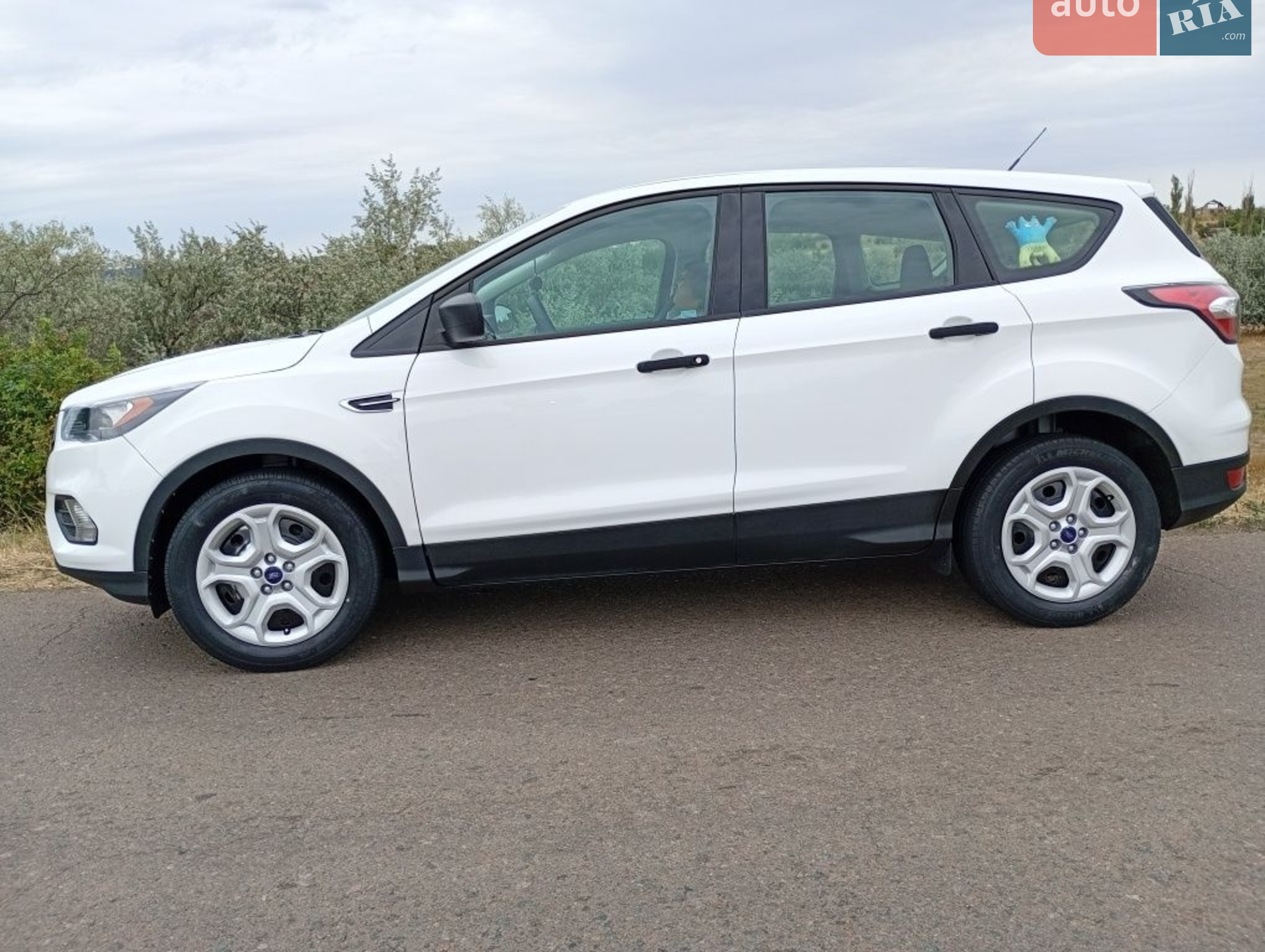 2017 Ford Escape - мініатюра 2