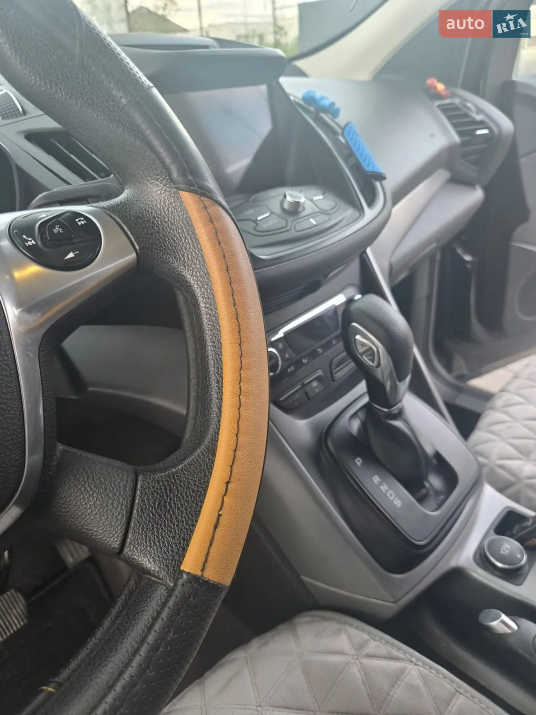 2015 Ford Escape - мініатюра 2
