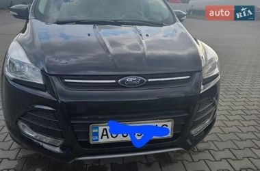 Позашляховик / Кросовер Ford Escape 2015 в Виноградові