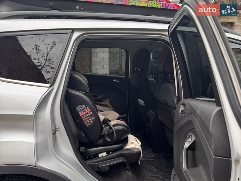 Внедорожник / Кроссовер Ford Escape 2013 в Днепре