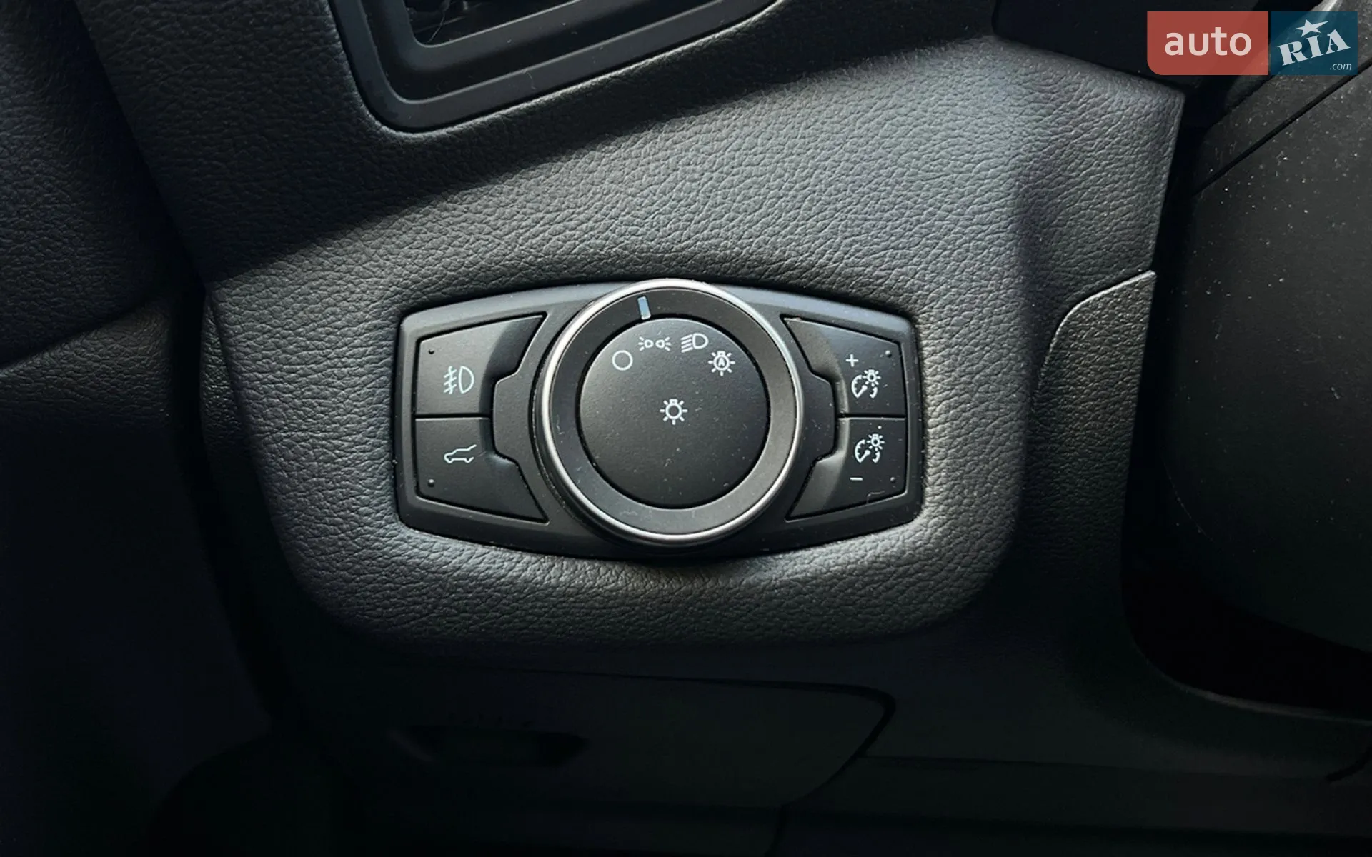 2018 Ford Escape - мініатюра 19