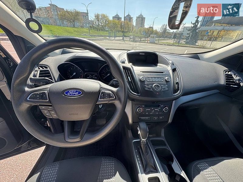 Позашляховик / Кросовер Ford Escape 2017 в Києві