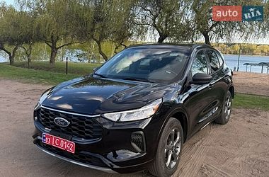 Внедорожник / Кроссовер Ford Escape 2024 в Гайвороне