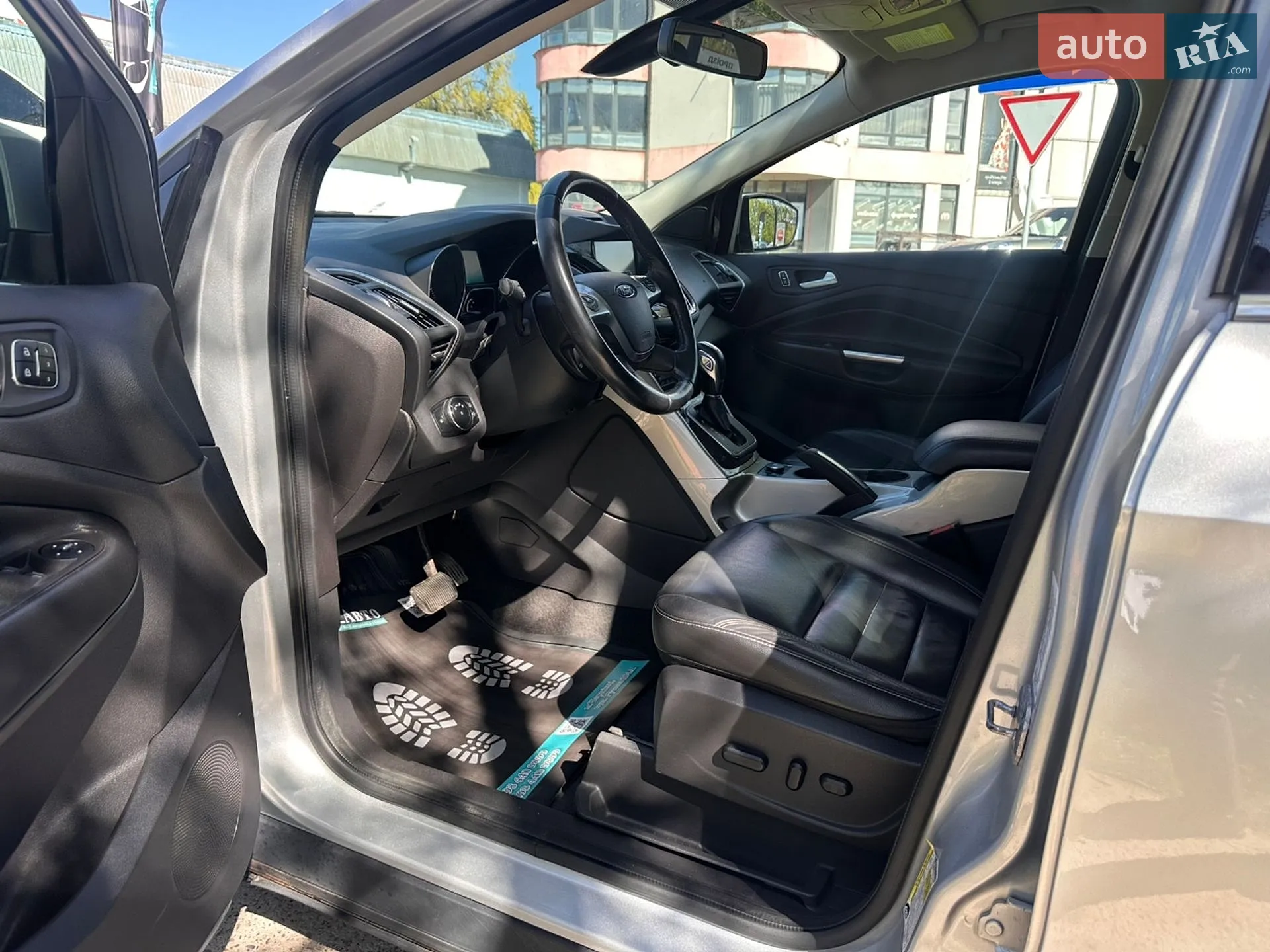 2012 Ford Escape - мініатюра 15